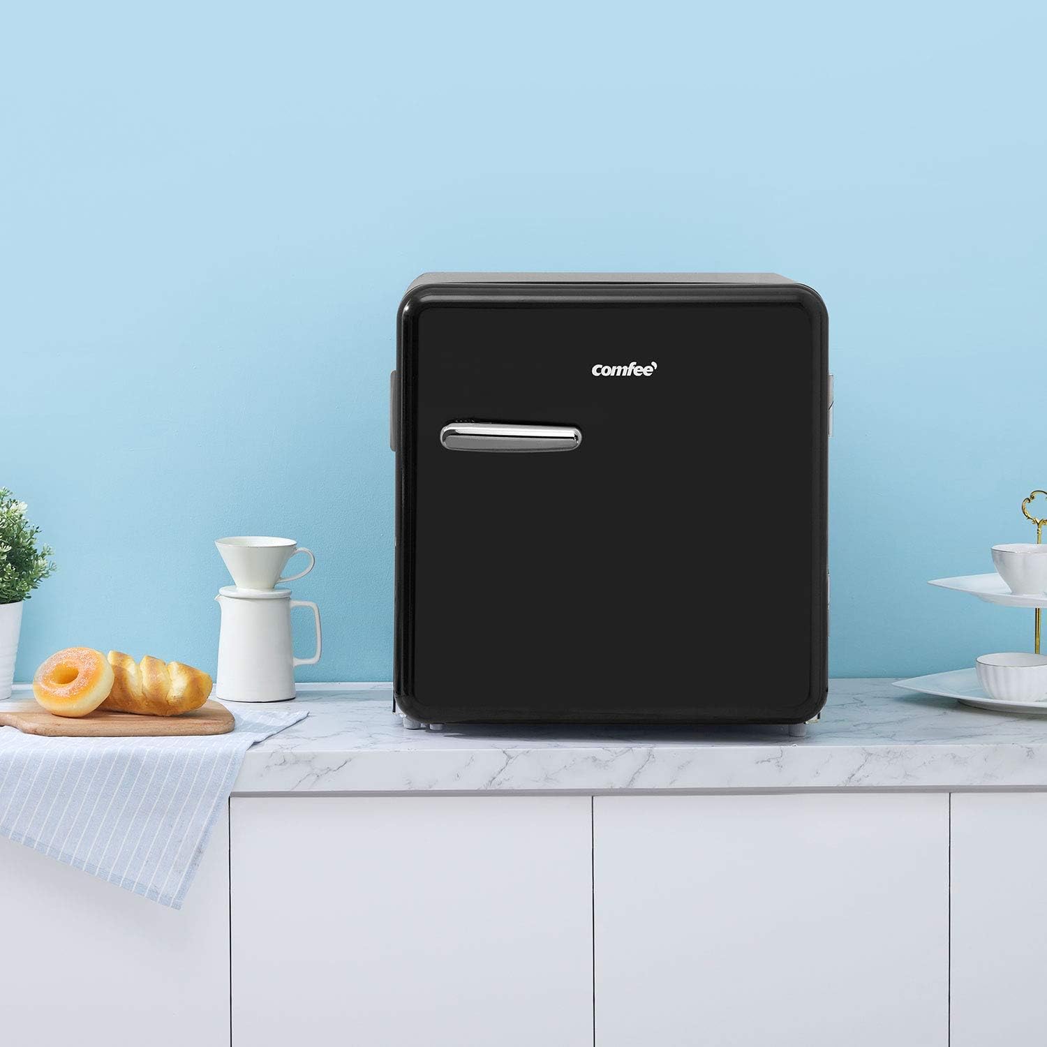 COMFEE' 1.6 Cubic Feet Solo Series Retro Refrigerator Sleek Appearance HIPS Interior, Energy Saving, Adjustable Legs, Temperature Thermostat Dial, Removable Shelf, Perfect for Home/Dorm/Garage [black]