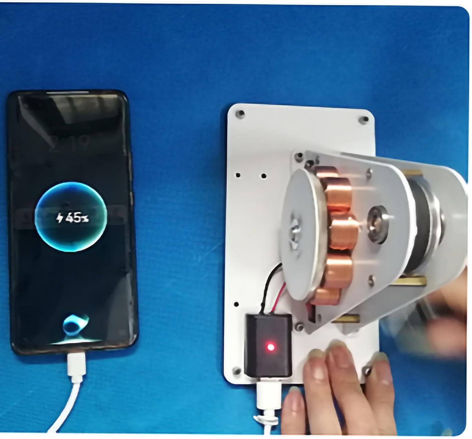 12V Hand Crank Generator, Portable Power Station W/Folding Handle For Home Camping Outdoor Smartphone Charger