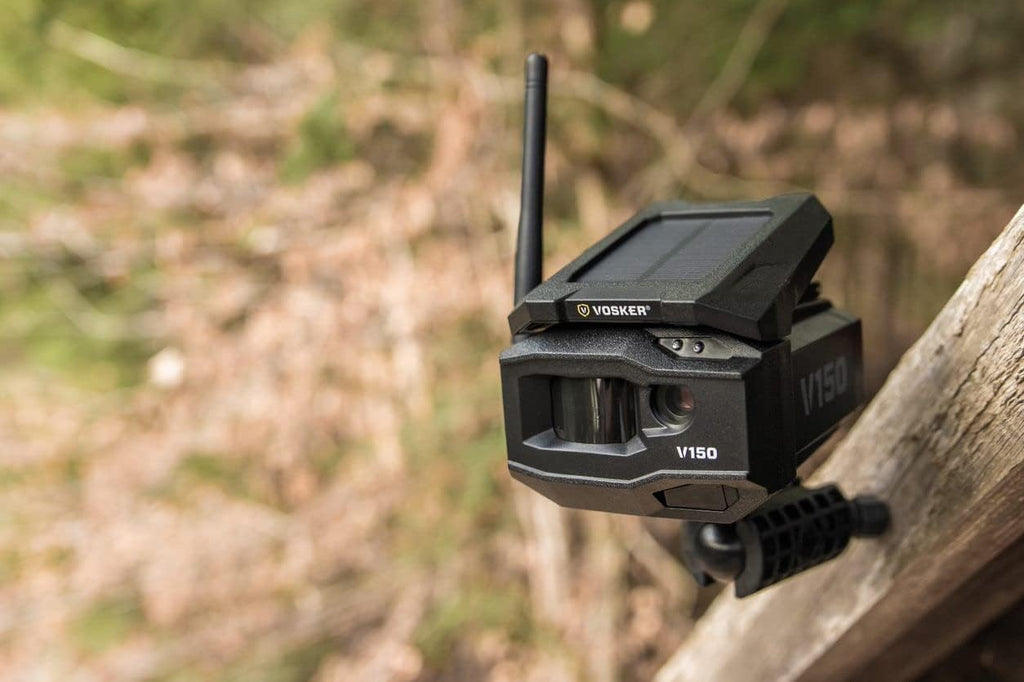 Vosker V150 Solar-Powered LTE Cellular Home Security Outdoor Camera | Motion Activated Sensor Nightvision Wireless Camera | Receive Photos on Your Mobile App (V150-US-MSD32GB)