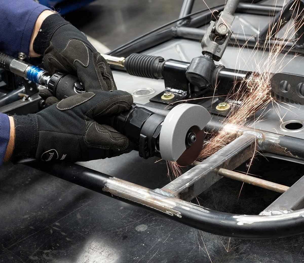 Eastwood 3in Adjustable Head Cut Off Tool Up N Down Function Durable Air Motor Aluminum Shroud