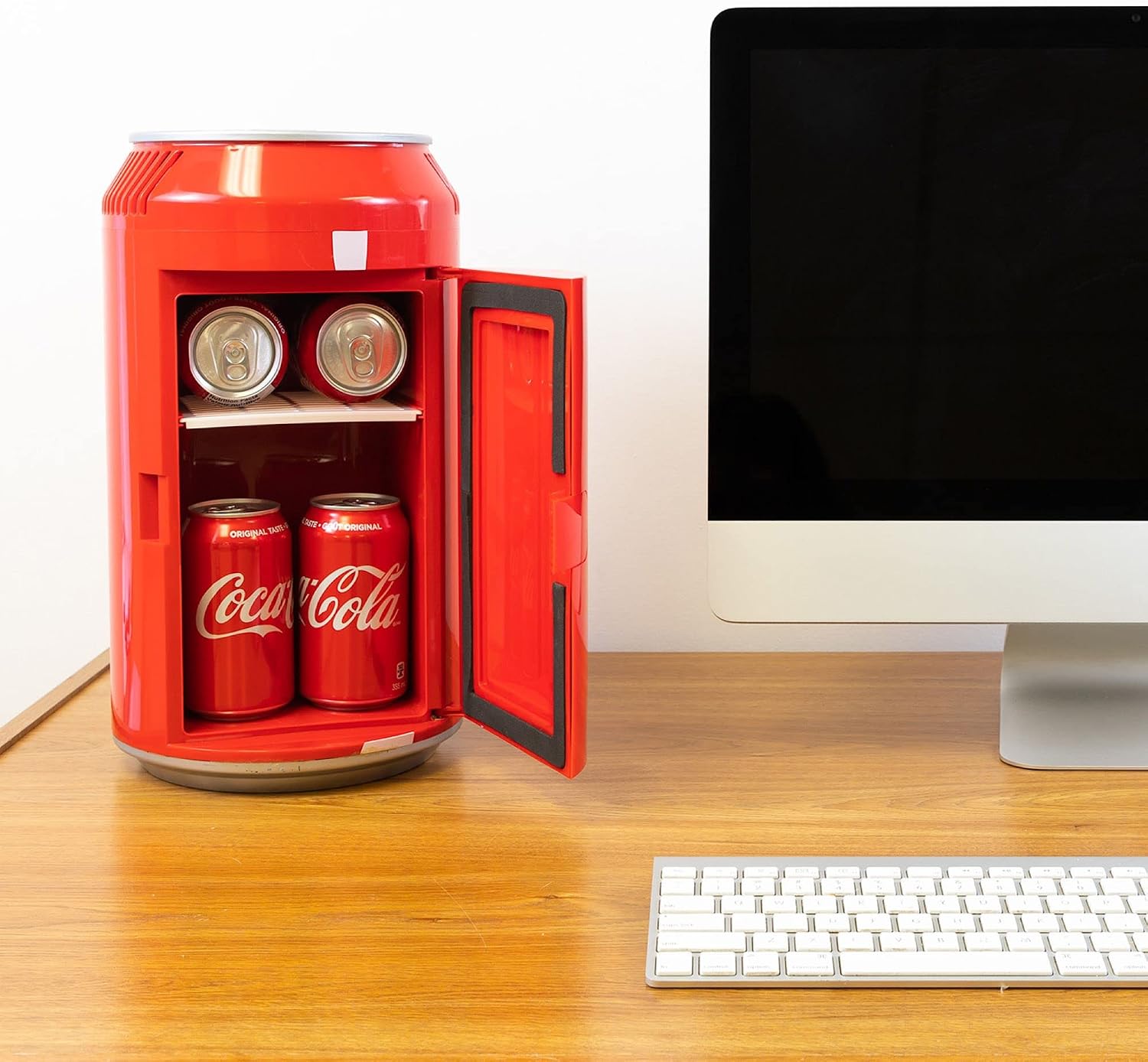 Coca-Cola 8 Can Portable Mini Fridge, 5.4L (5.7 qt) Compact Personal Travel Fridge for Snacks Lunch Drinks Cosmetics, Includes 12V and AC Cords, Cute Desk Accessory for Home Office Dorm Travel, Red