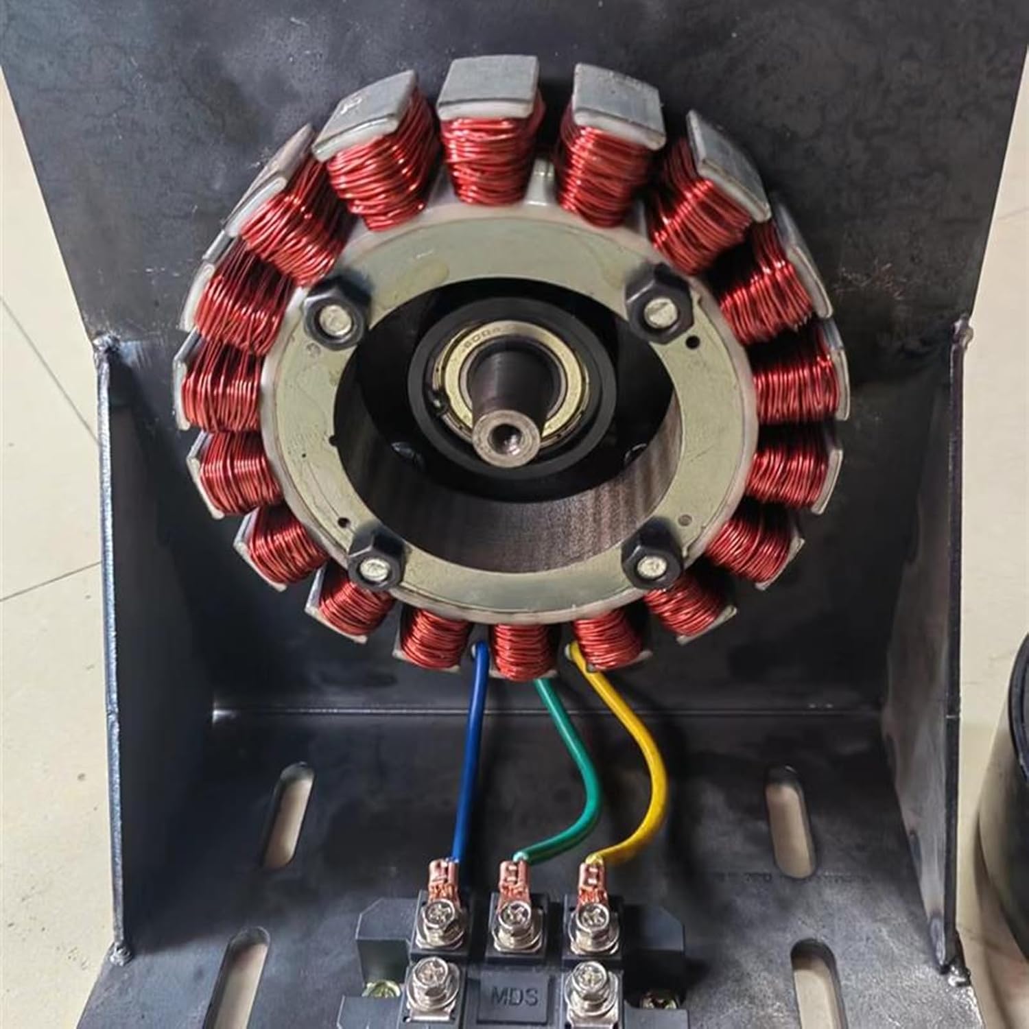 2000W 24/36/48/60/72/220V 3-Phase Brushless Permanent-Magnet Generator, Pure Copper Wire Multi-Voltage Generator With B-Pulley For Wind, Hydro, Battery Charging & Lighting(36V)