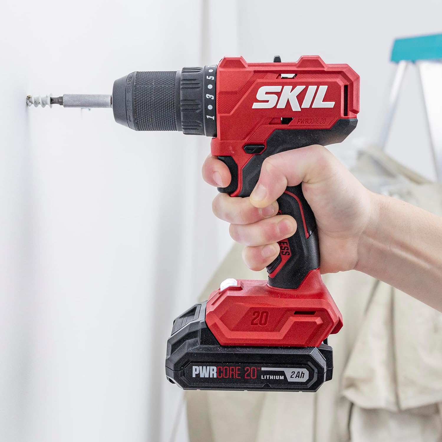 SKIL PWR CORE 20 Brushless 20V 4-Tool Power Tool Combo Kit, Includes 2.0Ah & 4.0 Ah Batteries, 60W Charger and Soft Bag - CB8004B-20