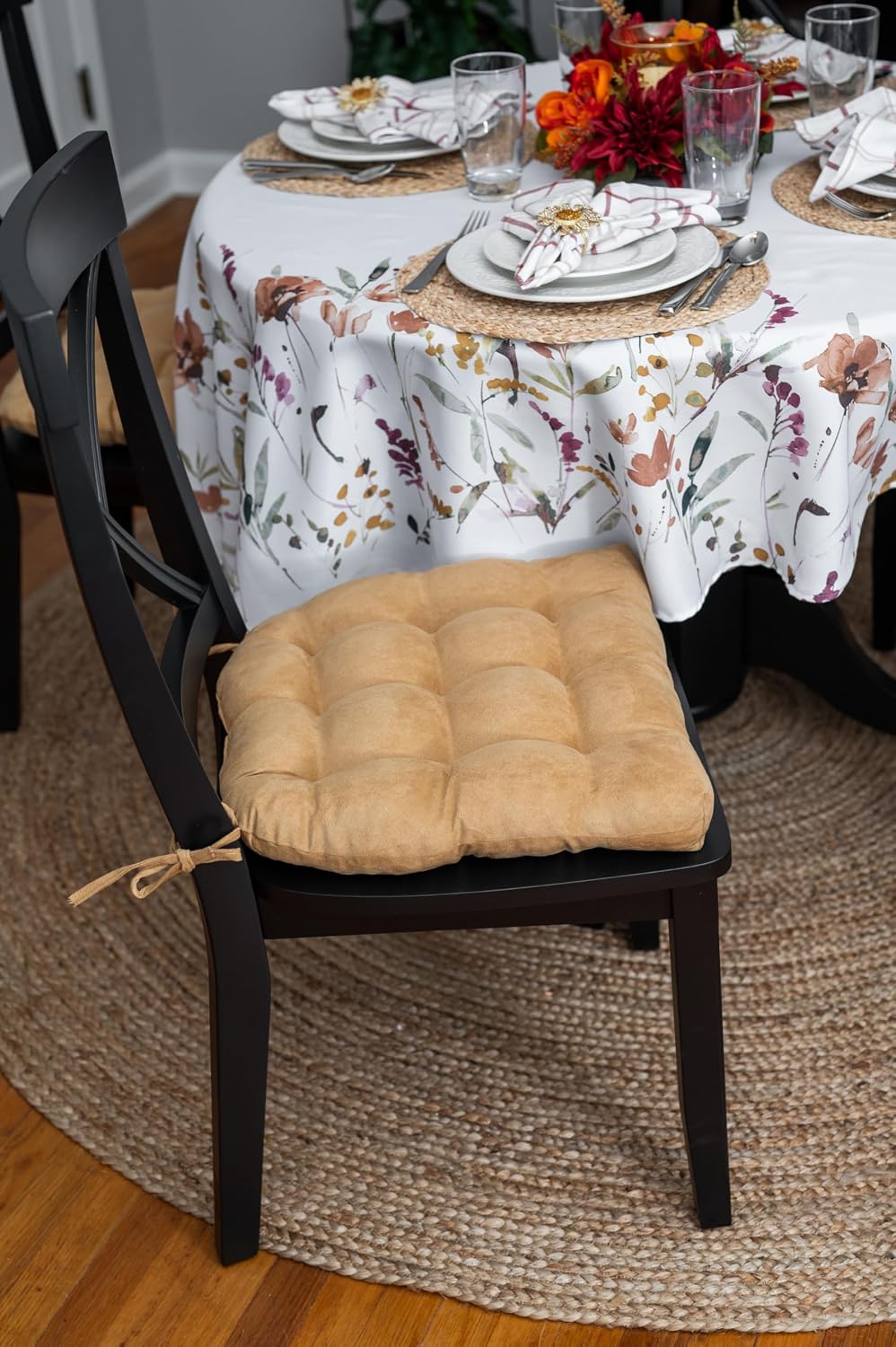 Barnett Home Decor Microsuede Dining Chair Cushions with Ties, 16.5 x 18 Inches, Pack of 4 – Machine Washable, Reversible with Plush Latex Foam Fill for Comfortable Seating – Camel (Tan)