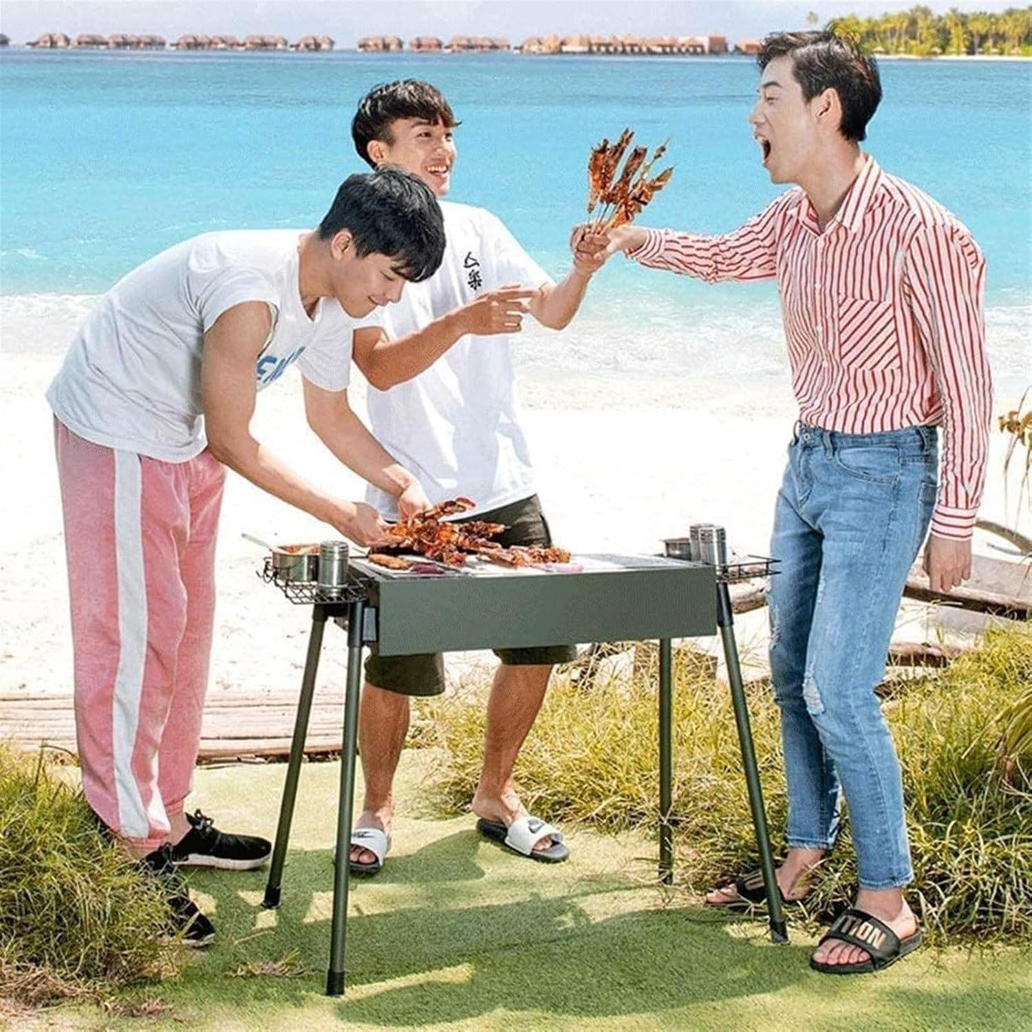 Portable Charcoal Grill Household Charcoal Grill Barbecue Grill Suitable for Garden Camping Beach Party Outdoor BBQ Grill for Outdoor