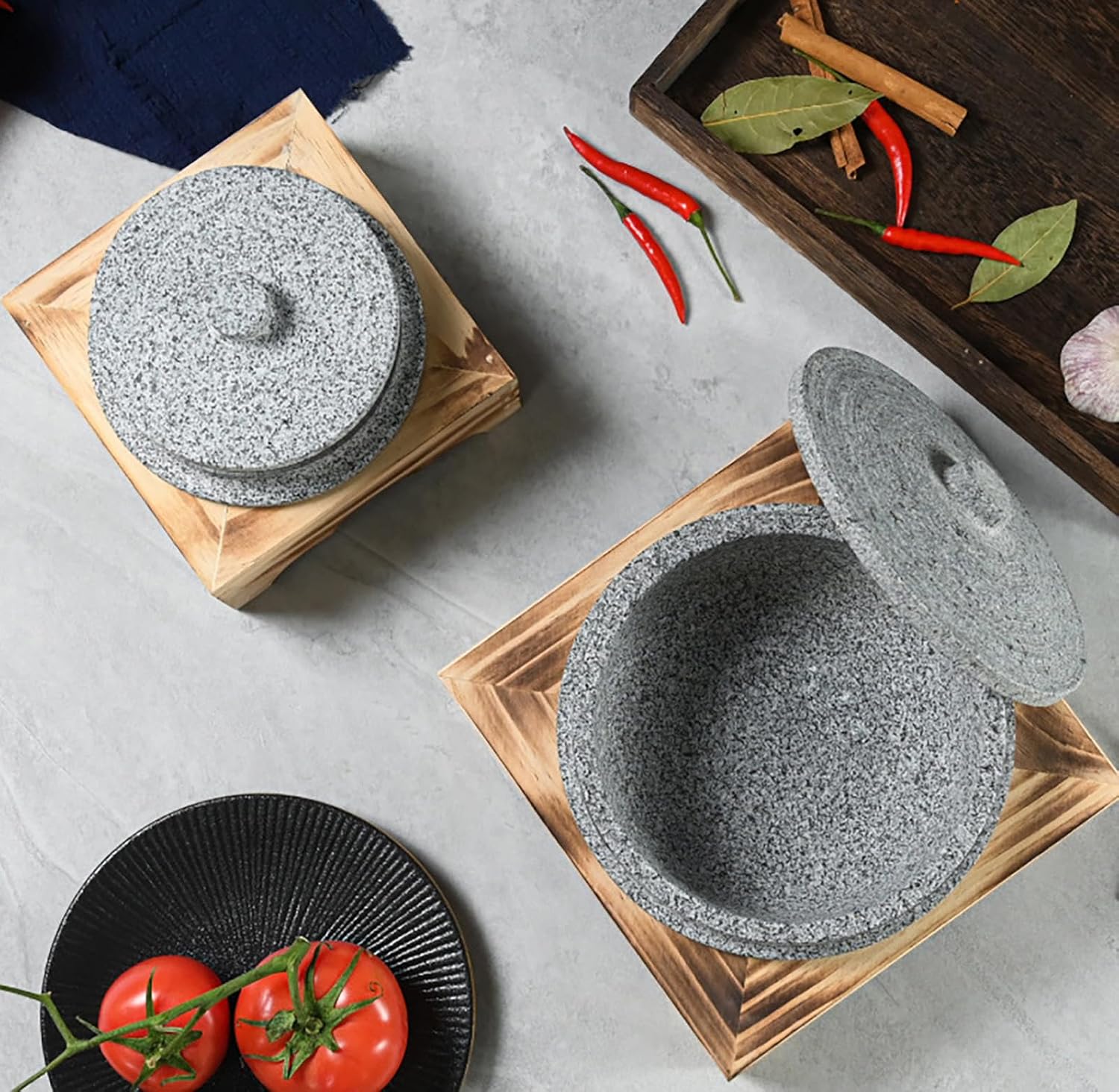 Dolsot Bibimbap Bowl,Korean Granite Stone Bowl with Lid Thicken Stone Bowl, for Bibimbap Soups Hot Pot for Korean Restaurants, Soup, Rice, Stew,20CM