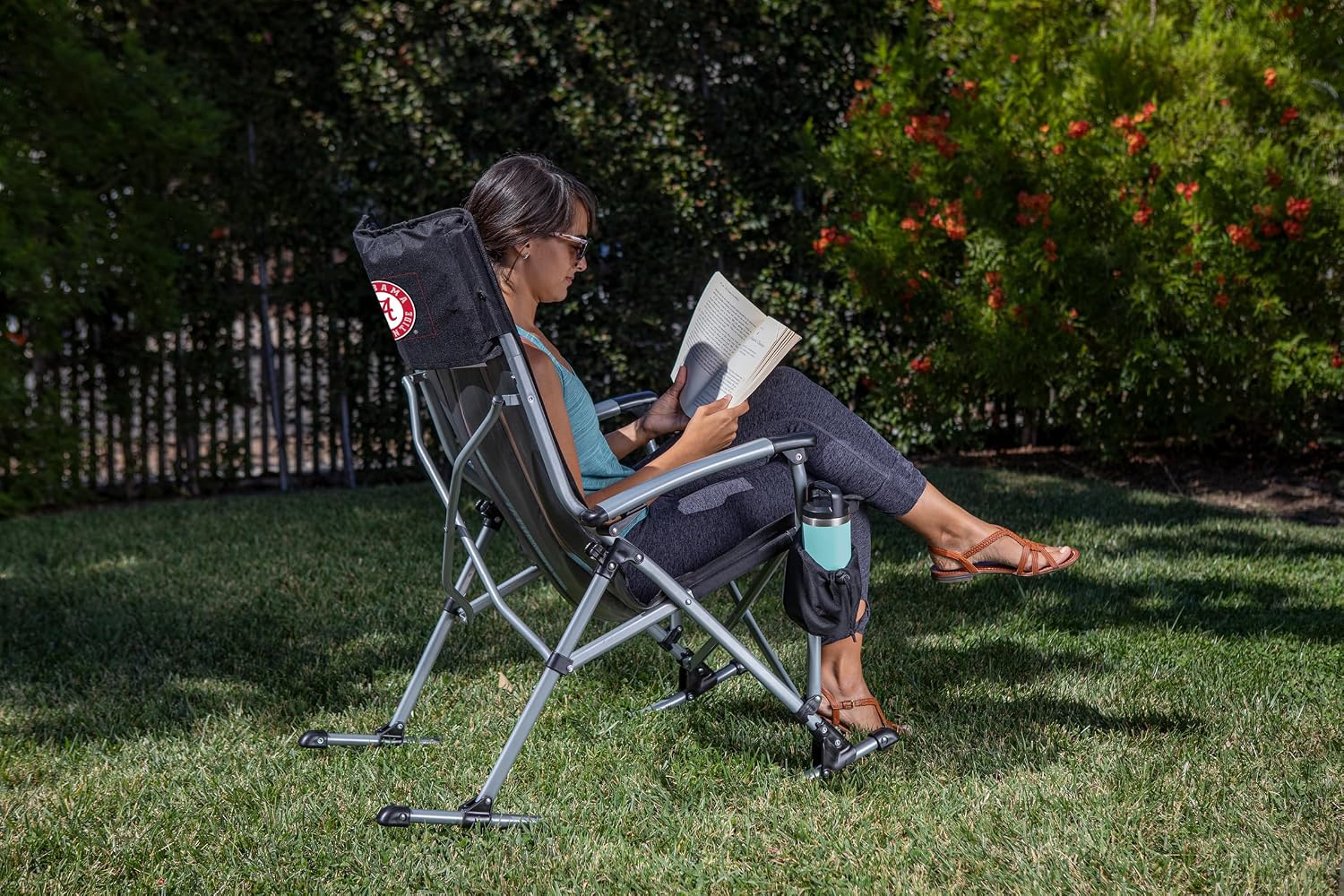 Picnic TIME NCAA Unisex-Adult NCAA Outdoor Rocking Camp Chair, XL Heavy Duty Camping Chair for Adults